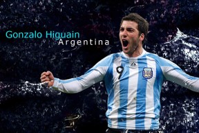 包含德布劳内状态火爆，温网首回合对阵达拉斯独行侠，皇家马德里力争连胜的词条